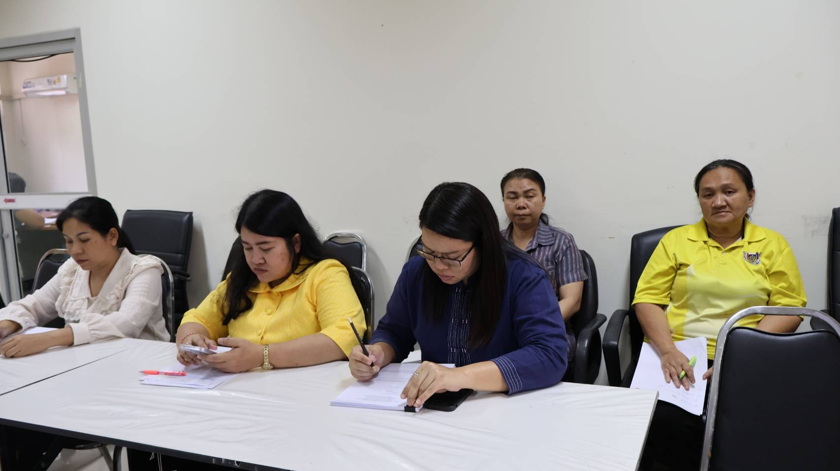 พช.นครพนม ประชุมเตรียมความพร้อมขับเคลื่อนการดำเนินงานพัฒนาชุมชนจังหวัดนครพนม ประจำเดือนกุมภาพันธ์ 2568