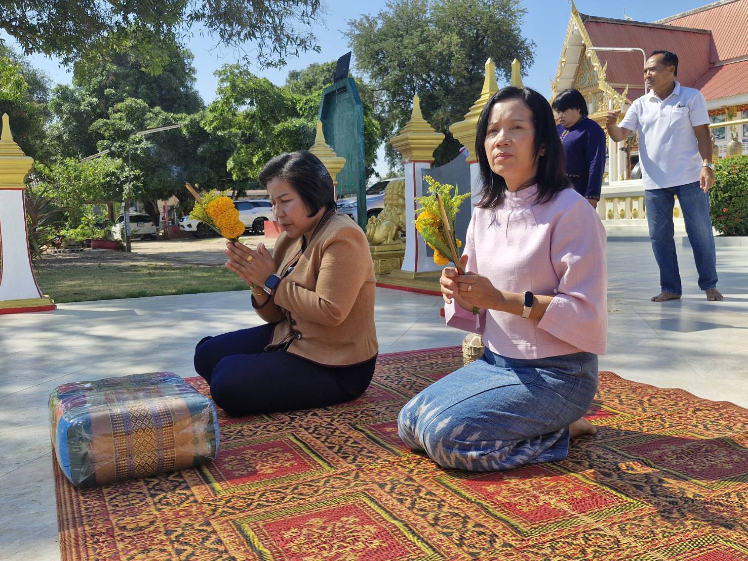 ผู้ตรวจราชการกรมการพัฒนาชุมชน เติมเต็มองค์ความรู้การส่งเสริมกระบวนการพัฒนาเศรษฐกิจฐานรากชุมชนท่องเที่ยว ด้วยแนวคิดการจัดกิจกรรมส่งเสริมการเรียนรู้ที่นักท่องเที่ยวลงมือปฏิบัติ(D-HOPE) จังหวัดนครพนม