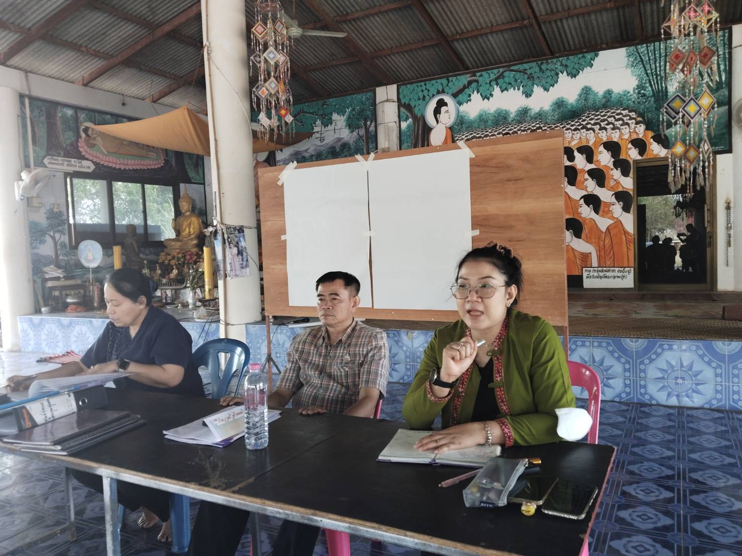 กรมการพัฒนาชุมชน ร่วมกับ พช.นครพนม ติดตามสนับสนุนการดำเนินงานโครงการแก้ไขปัญหาหนี้สินครัวเรือนของประชาชนโดยทุนชุมชน