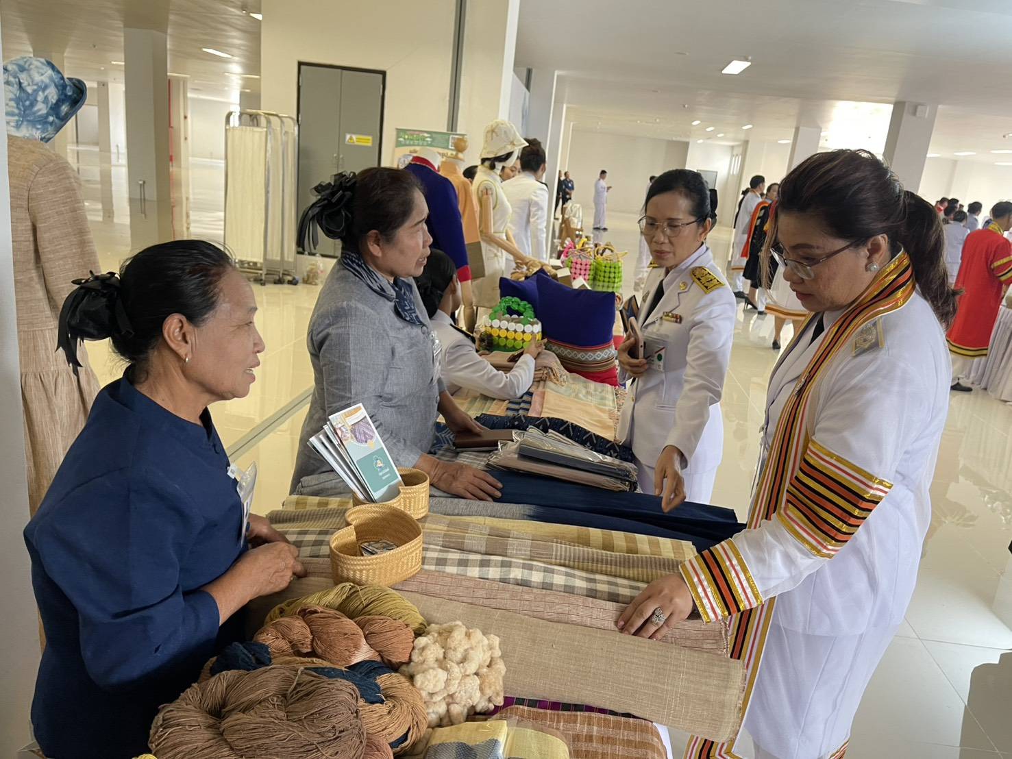 นครพนม รับเสด็จสมเด็จพระกนิษฐาธิราชเจ้า กรมสมเด็จพระเทพรัตนราชสุดาฯ สยามบรมราชกุมารี เสด็จพระราชดำเนินแทนพระองค์ พระราชทานปริญญาบัตรแก่ผู้สำเร็จการศึกษาจากมหาวิทยาลัยนครพนม ปีการศึกษา 2566