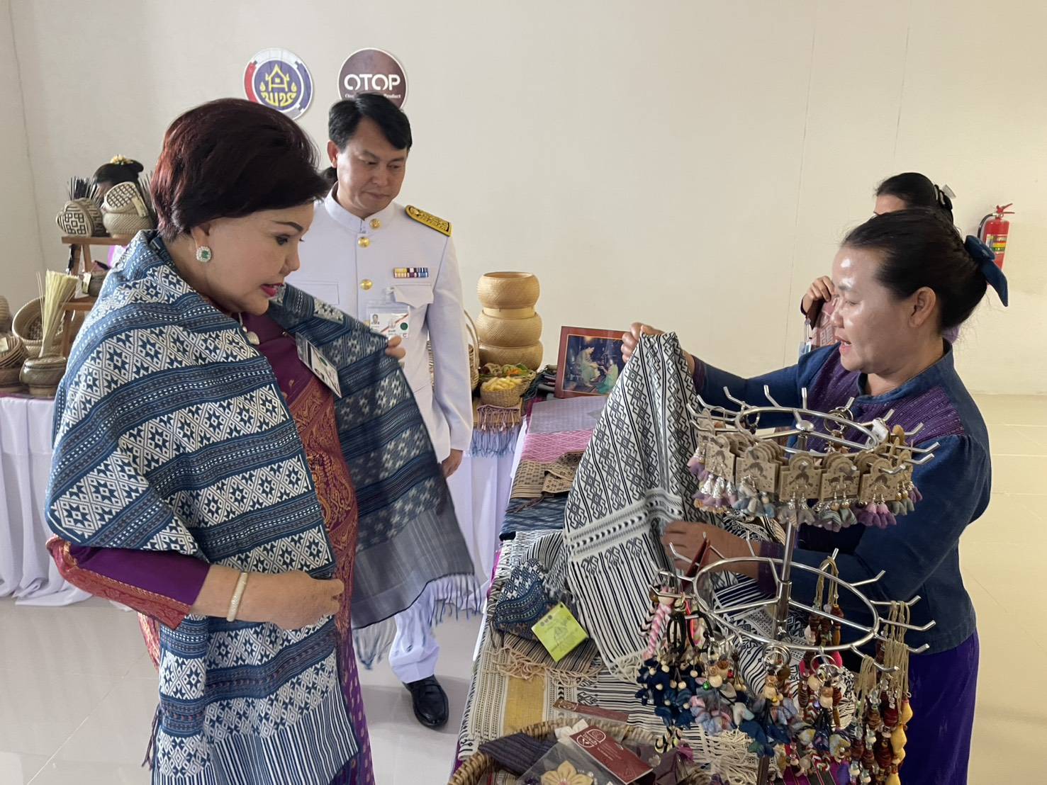 นครพนม รับเสด็จสมเด็จพระกนิษฐาธิราชเจ้า กรมสมเด็จพระเทพรัตนราชสุดาฯ สยามบรมราชกุมารี เสด็จพระราชดำเนินแทนพระองค์ พระราชทานปริญญาบัตรแก่ผู้สำเร็จการศึกษาจากมหาวิทยาลัยนครพนม ปีการศึกษา 2566
