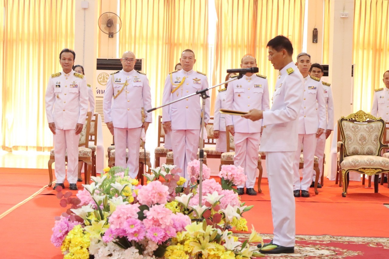 พช.นครพนม ร่วมประกอบพิธีถวายเครื่องราชสักการะพระบิดาแห่งมาตรฐานการช่างไทย เนื่องในวันมาตรฐานฝีมือแรงงานแห่งชาติ