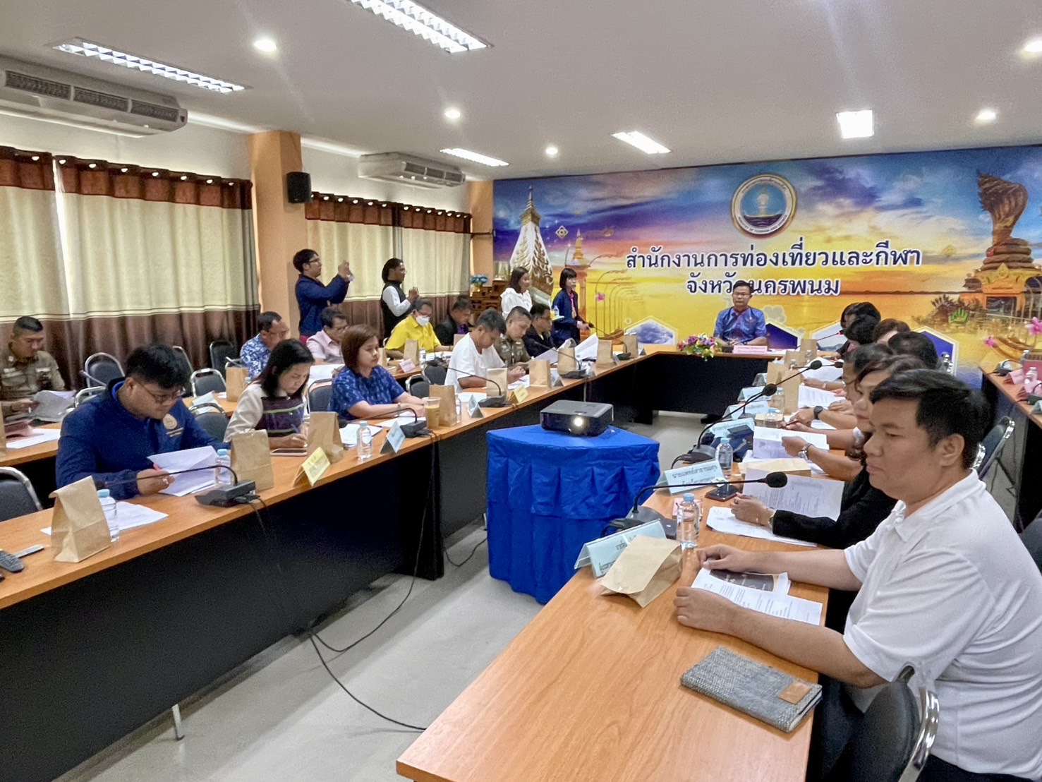 พช.นครพนม ร่วมประชุมคณะกรรมการดำเนินการจัดงานประเพณีสงกรานต์นครพนม ประจำปี 2568