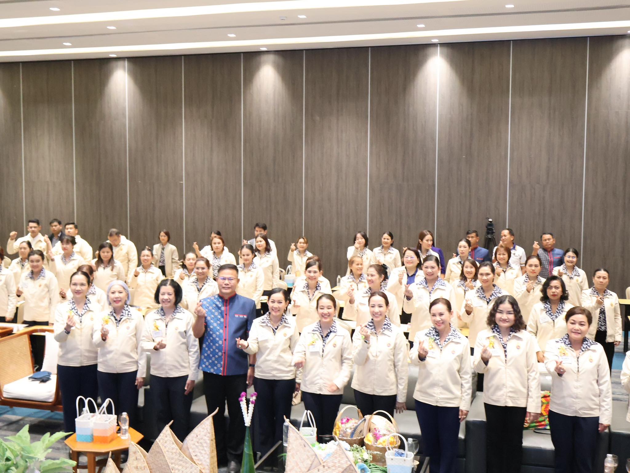 นครพนม จัดแสดงผลิตภัณฑ์ OTOP เด่น จังหวัดนครพนม ในการประชุมแม่บ้านมหาดไทย 20 จังหวัดภาคตะวันออกเฉียงเหนือ