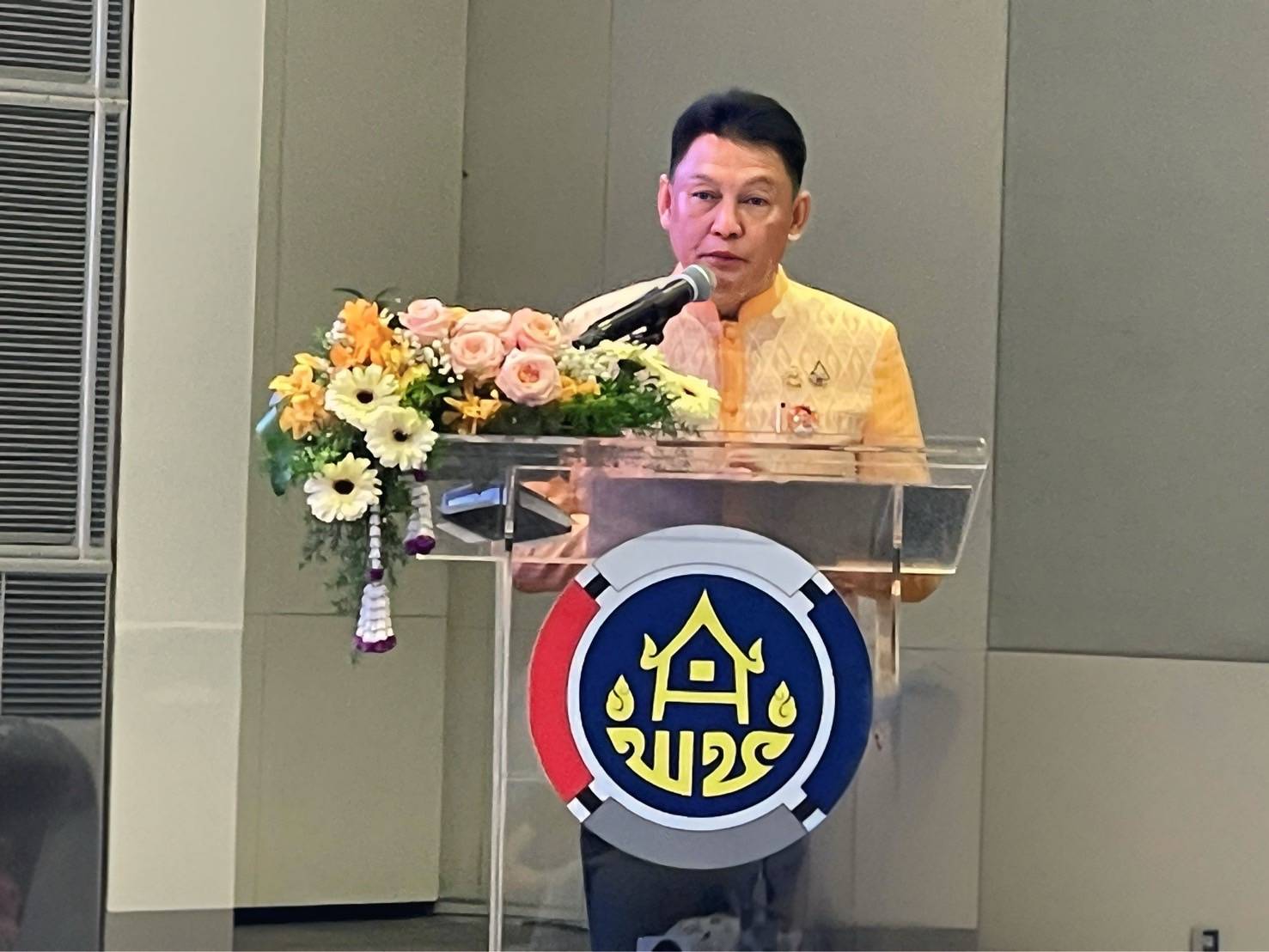 พช.นครพนม ร่วม Coaching ผ้าลายพระราชทาน “ผ้าลายสิริราชพัสตราภรณ์” และงานหัตถกรรมประจำปี 2568