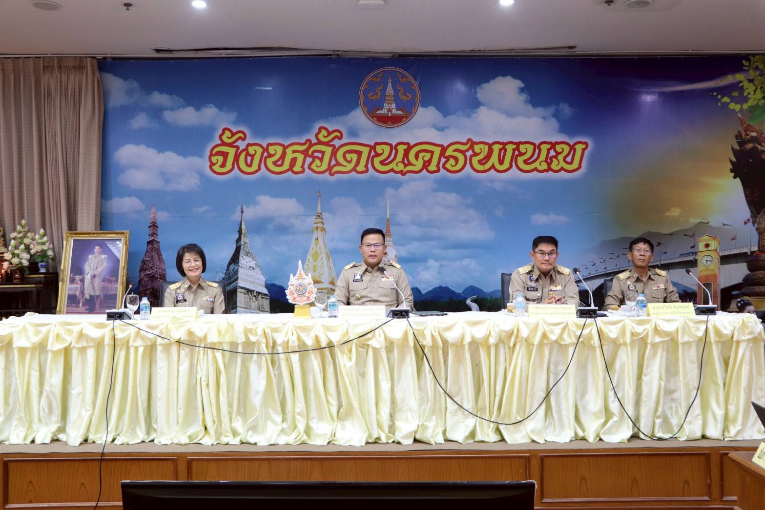 พช.นครพนม ร่วมประชุมคณะกรมการจังหวัดนครพนม ครั้งที่ 4/2568 ประจำเดือนเมษายน 2568