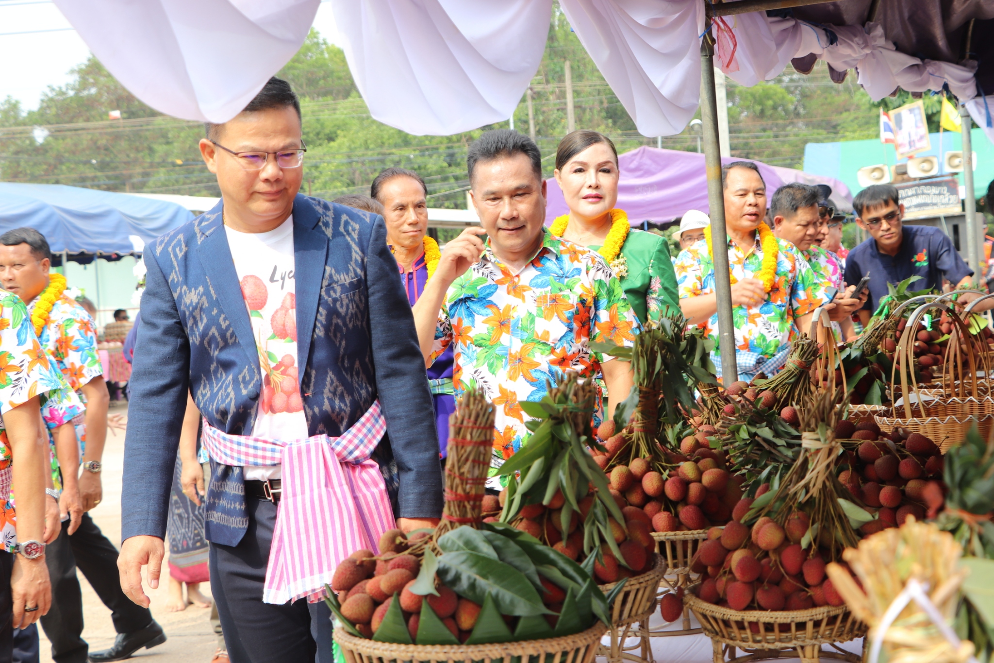 พช.นครพนม ร่วมเปิดงาน “วันลิ้นจี่ของดีตำบลขามเฒ่า” ประจำปี 2568 ดันลิ้นจี่พันธุ์ นพ.1 สินค้า GI สู่ตลาด สร้างรายได้อย่างยั่งยืน