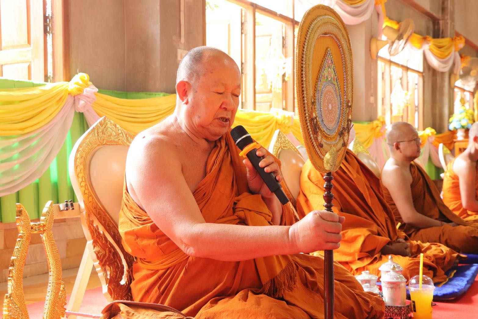พช.นครพนม ร่วมพิธีบรรพชาสามเณรภาคฤดูร้อน ภายใต้โครงการเสริมสร้างคุณธรรมจริยธรรม ค่านิยมและความเป็นไทย จังหวัดนครพนม ประจำปีงบประมาณ พ.ศ. 2568