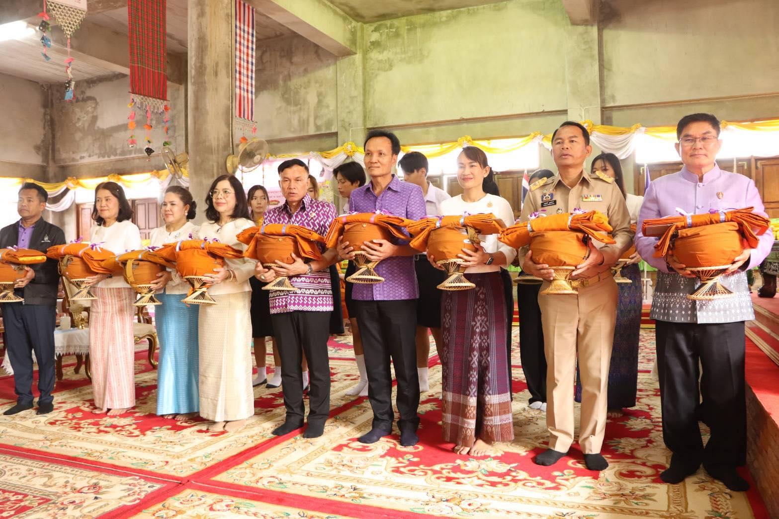 พช.นครพนม ร่วมพิธีบรรพชาสามเณรภาคฤดูร้อน ภายใต้โครงการเสริมสร้างคุณธรรมจริยธรรม ค่านิยมและความเป็นไทย จังหวัดนครพนม ประจำปีงบประมาณ พ.ศ. 2568