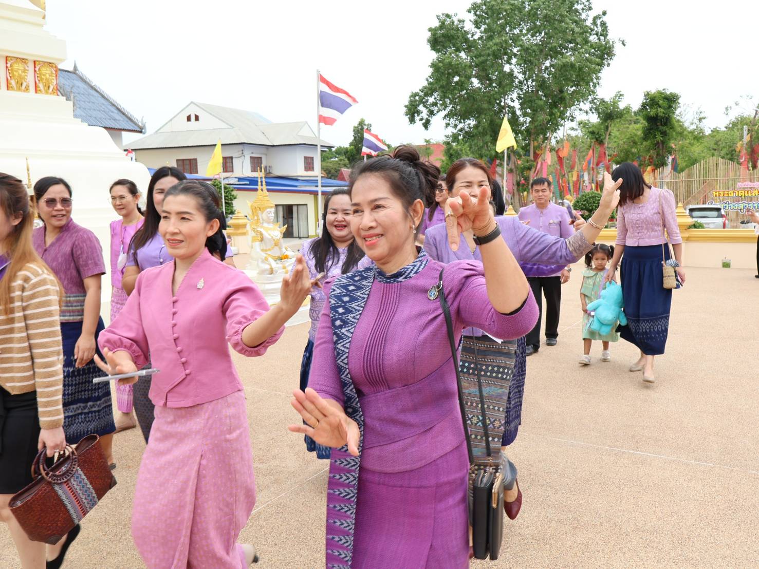 นครพนม ทอดผ้าป่าสมทบกองทุนพัฒนาเด็กชนบท ในพระราชูปถัมภ์ สมเด็จพระเทพรัตนราชสุดา ฯ สยามบรมราชกุมารี จังหวัดนครพนม ประจำปี พ.ศ. 2568