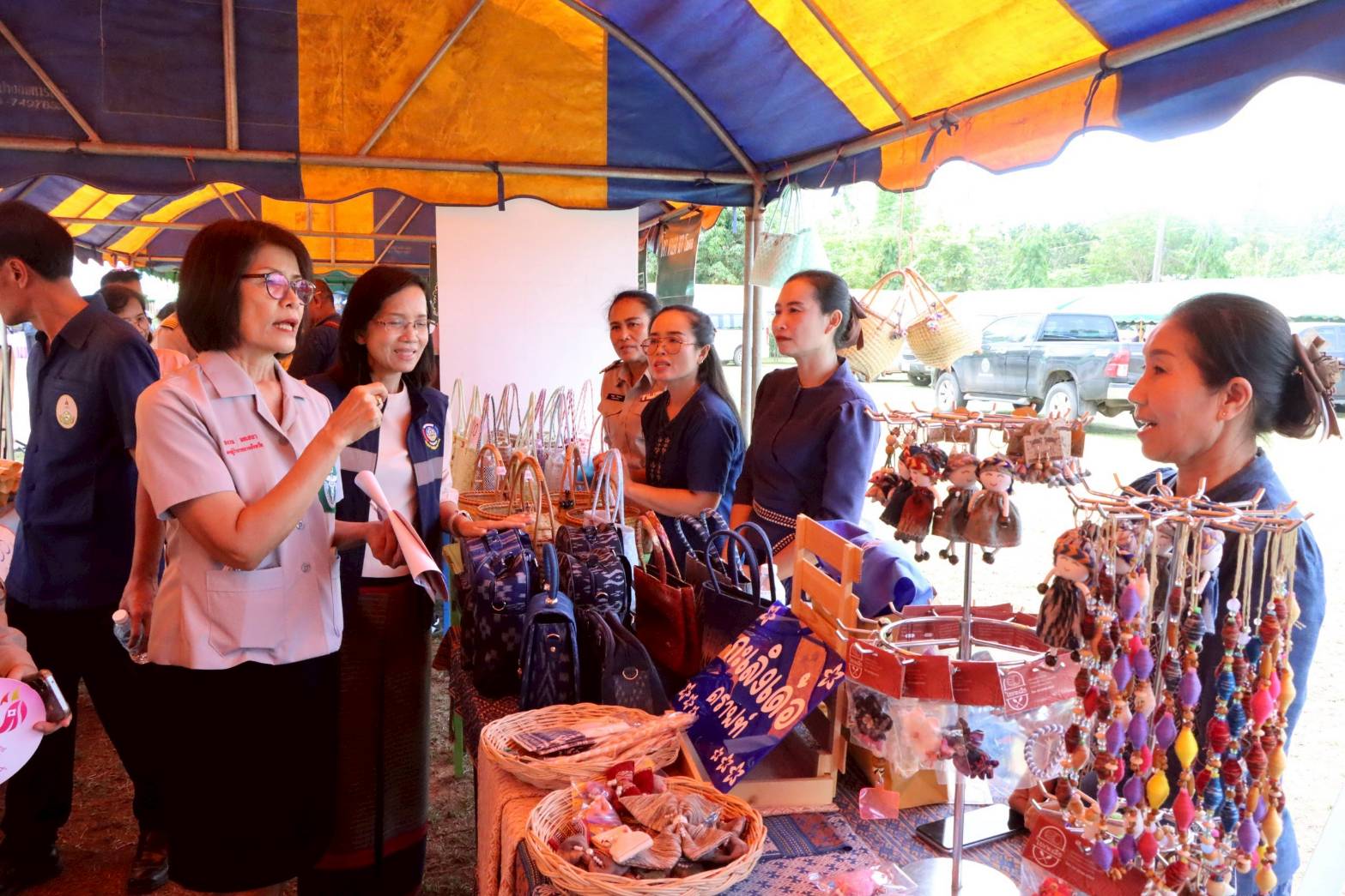 พช.นครพนม ร่วมออกหน่วยบริการจังหวัดเคลื่อนที่แบบบูรณาการ บำบัดทุกข์ บำรุงสุข สร้างรอยยิ้มให้ประชาชน พื้นที่อำเภอนาแก จังหวัดนครพนม