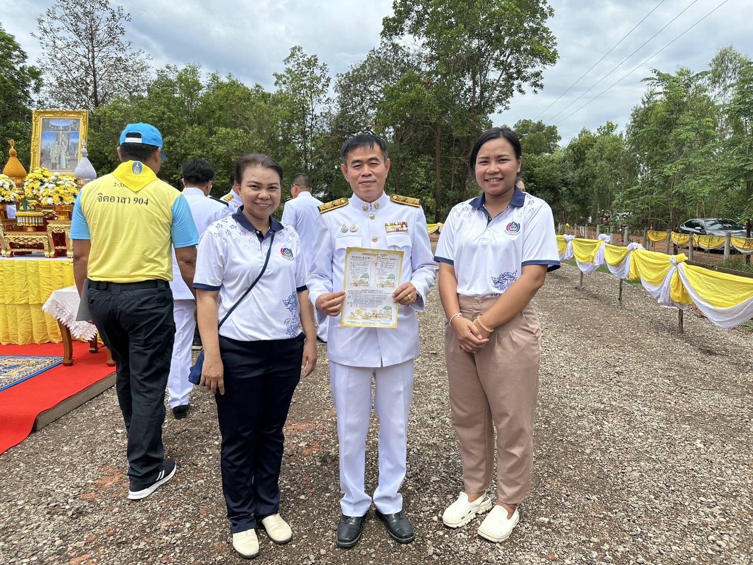 พช.นครพนม ร่วมพิธีปลูก “พระศรีมหาโพธิทศมราชบพิตร” พร้อมกัน 77 จังหวัดทั่วประเทศ