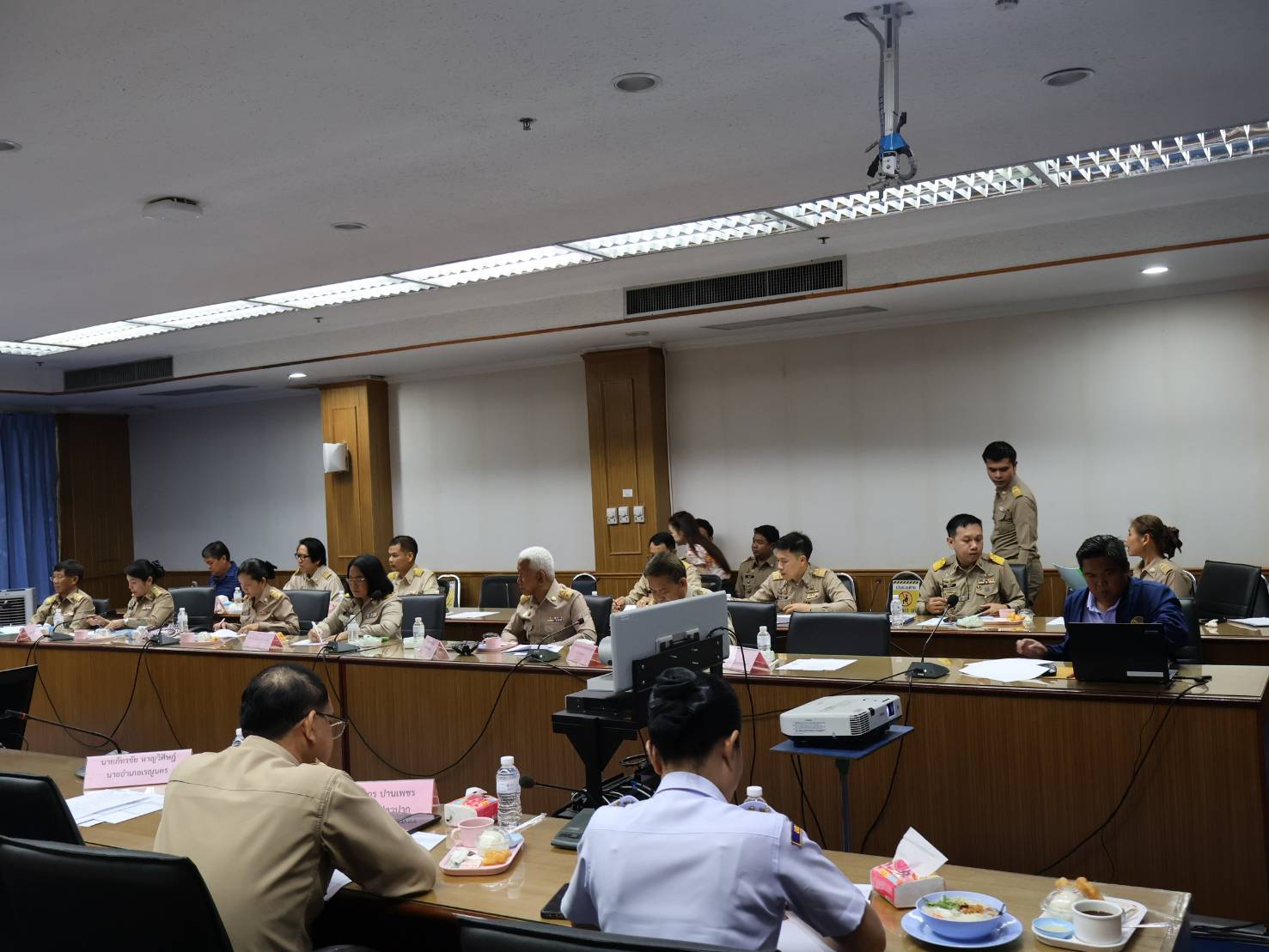 พช.นครพนม ร่วมการประชุมผู้ว่าราชการจังหวัด รองผู้ว่าราชการจังหวัด หัวหน้าส่วนราชการสังกัดกระทรวงมหาดไทย และนายอำเภอ ในการขับเคลื่อนการพัฒนาและดูแลความเป็นอยู่ของประชาชน