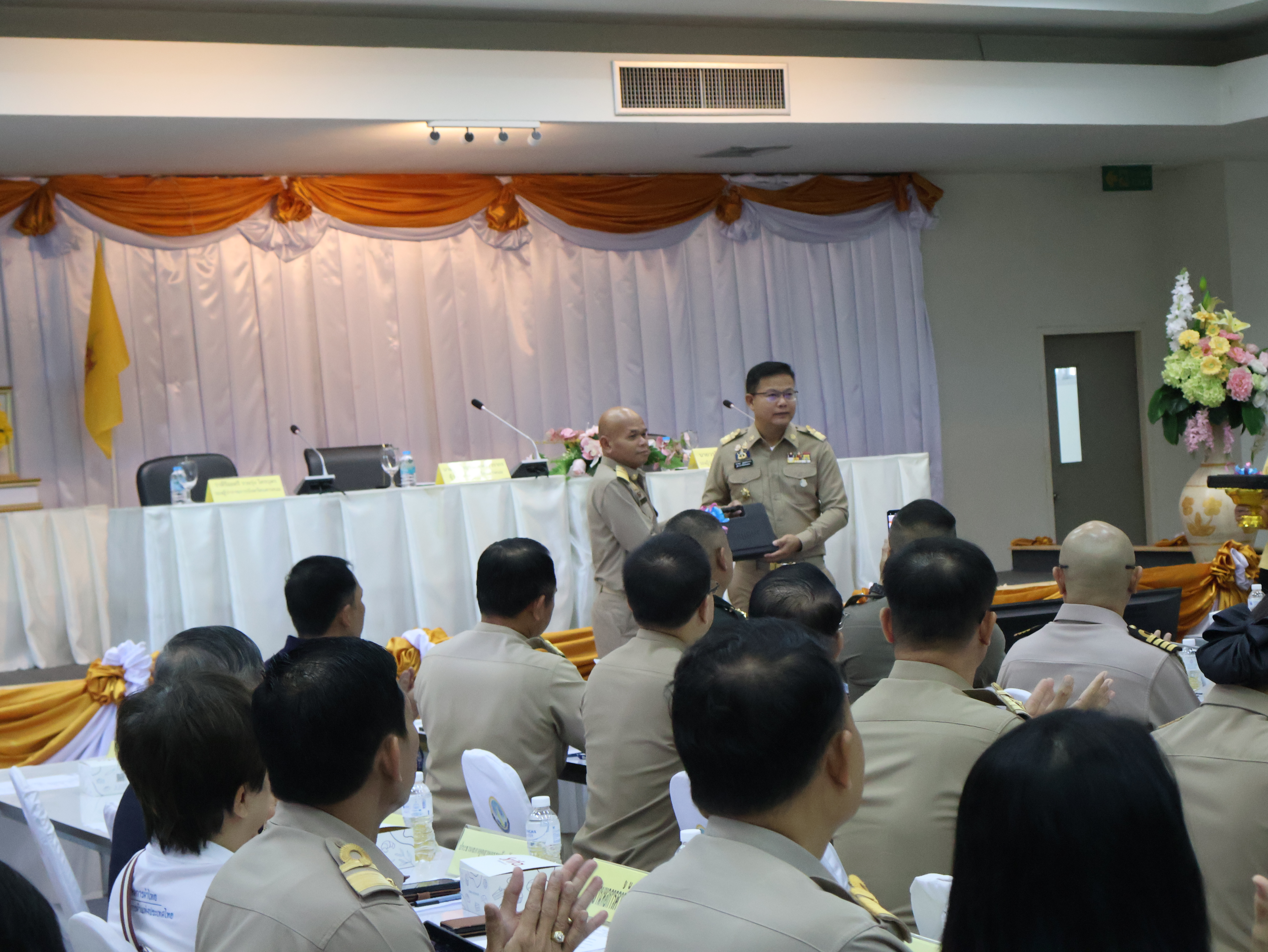 พช.นครพนม ร่วมประชุมคณะกรมการจังหวัดนครพนม ครั้งที่ 5/2568 ประจำเดือนพฤษภาคม 2568