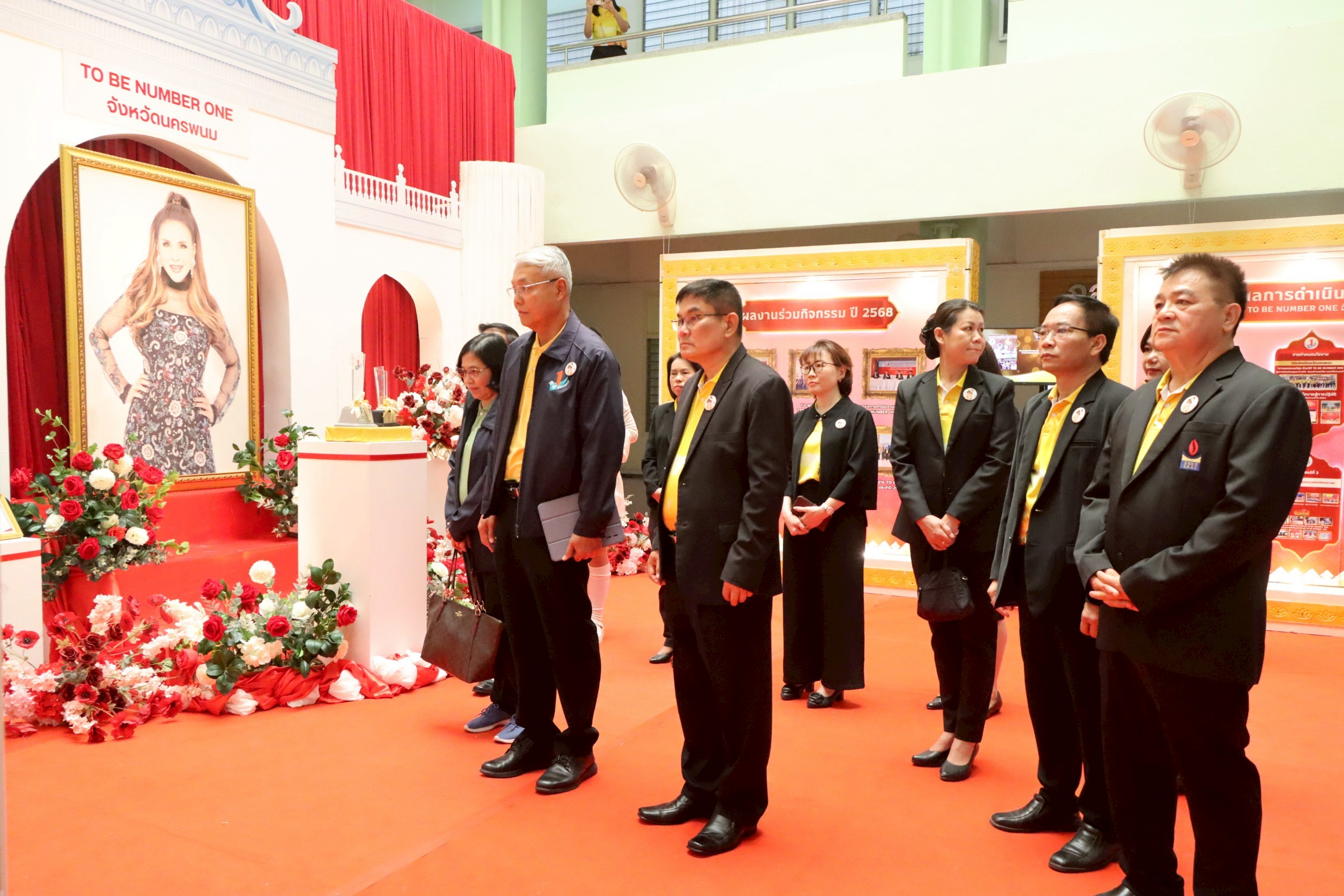 พช.นครพนม ร่วมต้อนรับคณะอนุกรรมการตัดสินการประกวดจังหวัด อำเภอและชมรม TO BE NUMBER ONE (รอบลงพื้นที่ จังหวัดนครพนม)