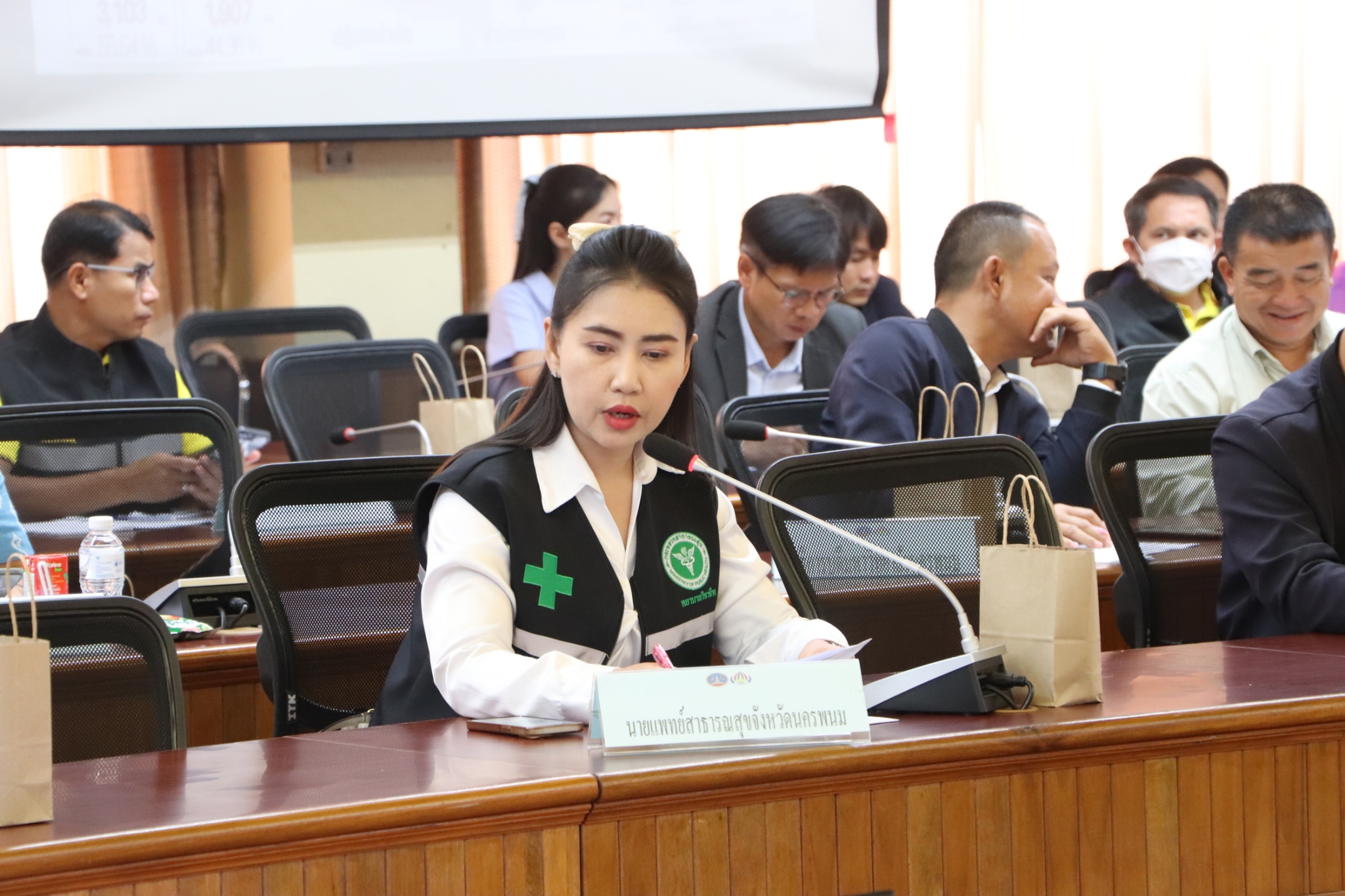 พช.นครพนม ร่วมประชุมคณะกรรมการศูนย์อำนวยการป้องกันและปราบปรามยาเสพติดจังหวัดนครพนม ประจำเดือนเมษายน 2568