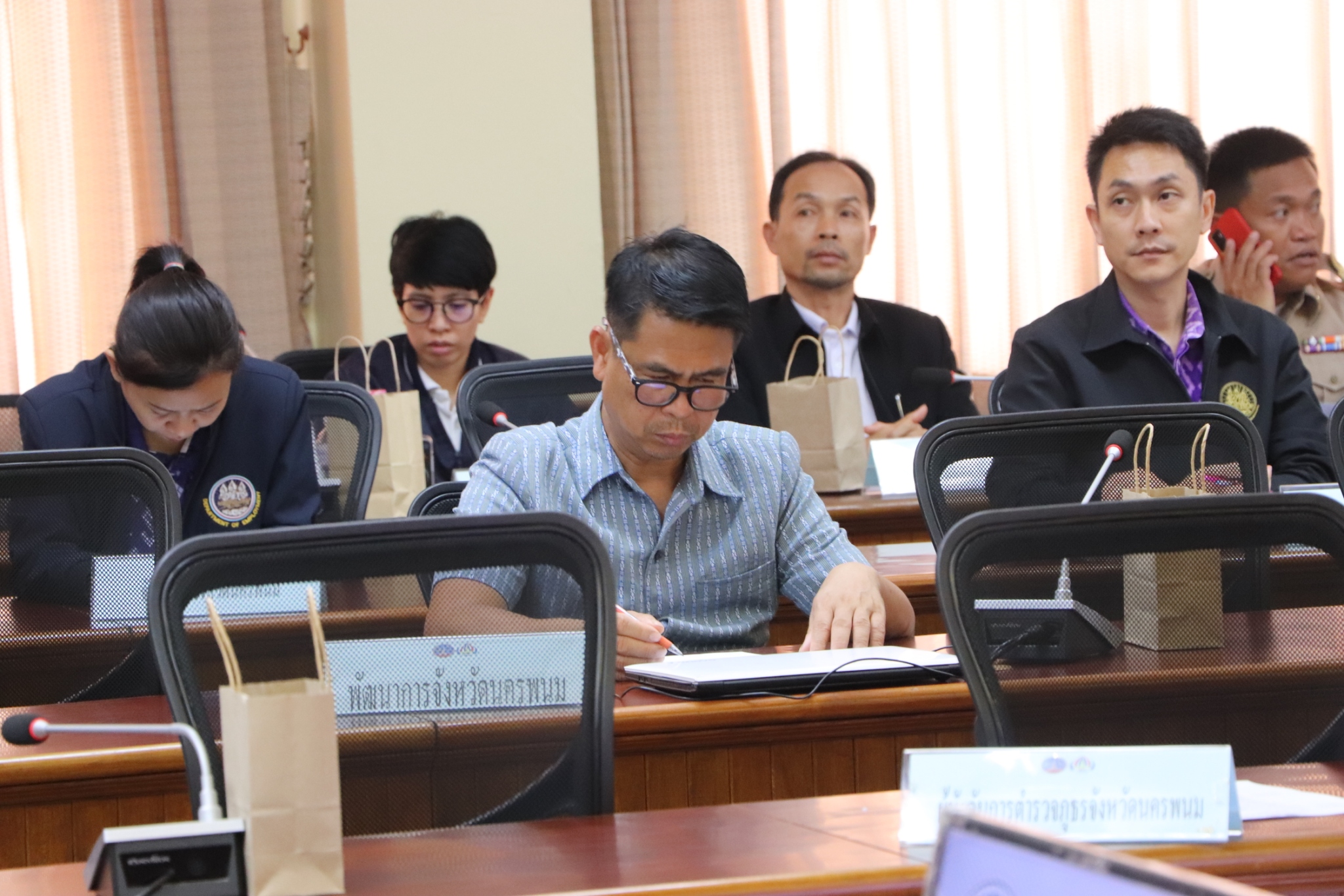 พช.นครพนม ร่วมประชุมคณะกรรมการศูนย์อำนวยการป้องกันและปราบปรามยาเสพติดจังหวัดนครพนม ประจำเดือนเมษายน 2568