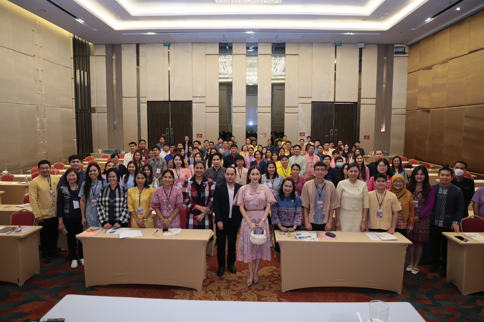 พช. นครพนม ร่วมโครงการพัฒนาบุคลากรเพื่อเสริมสร้างภาพลักษณ์และสร้างเครือข่ายการประชาสัมพันธ์องค์กร
