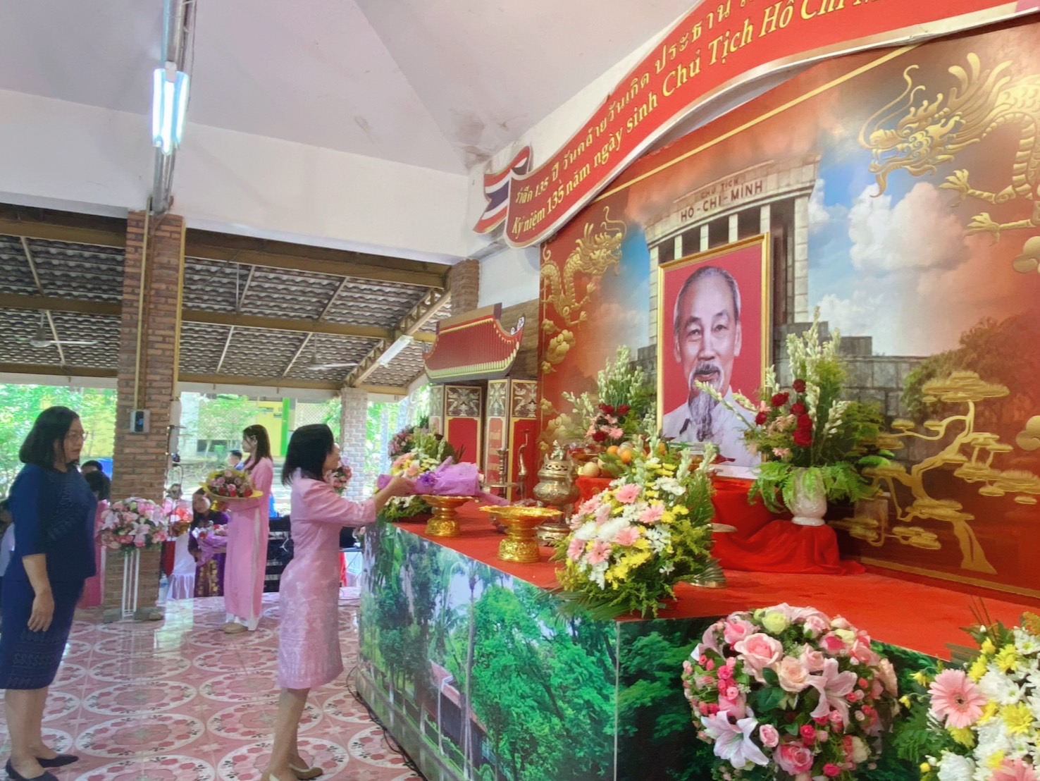 พช.นครพนม ร่วมงานรำลึก 135 ปี วันคล้ายวันเกิดประธานโฮจิมินห์ 19 พฤษภาคม 2433 – 2568