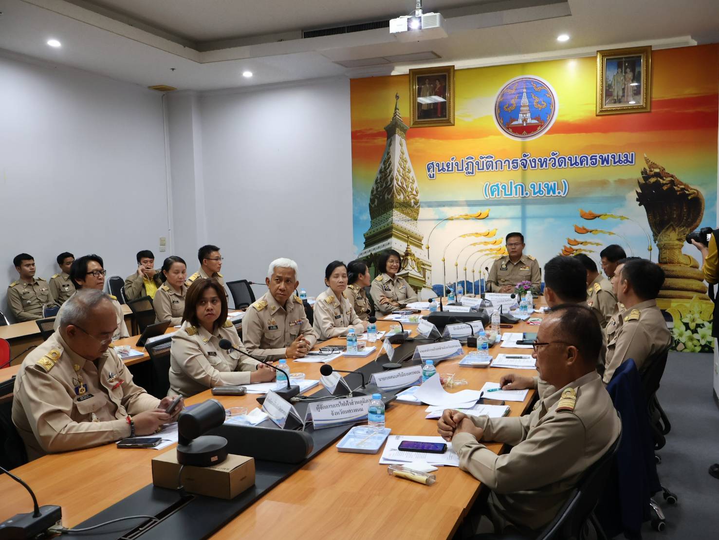 นครพนม รับมอบนโยบายรัฐบาลและภารกิจสำคัญของกระทรวงมหาดไทย “สานงานต่อ ก่องานใหม่” ของรัฐบาล