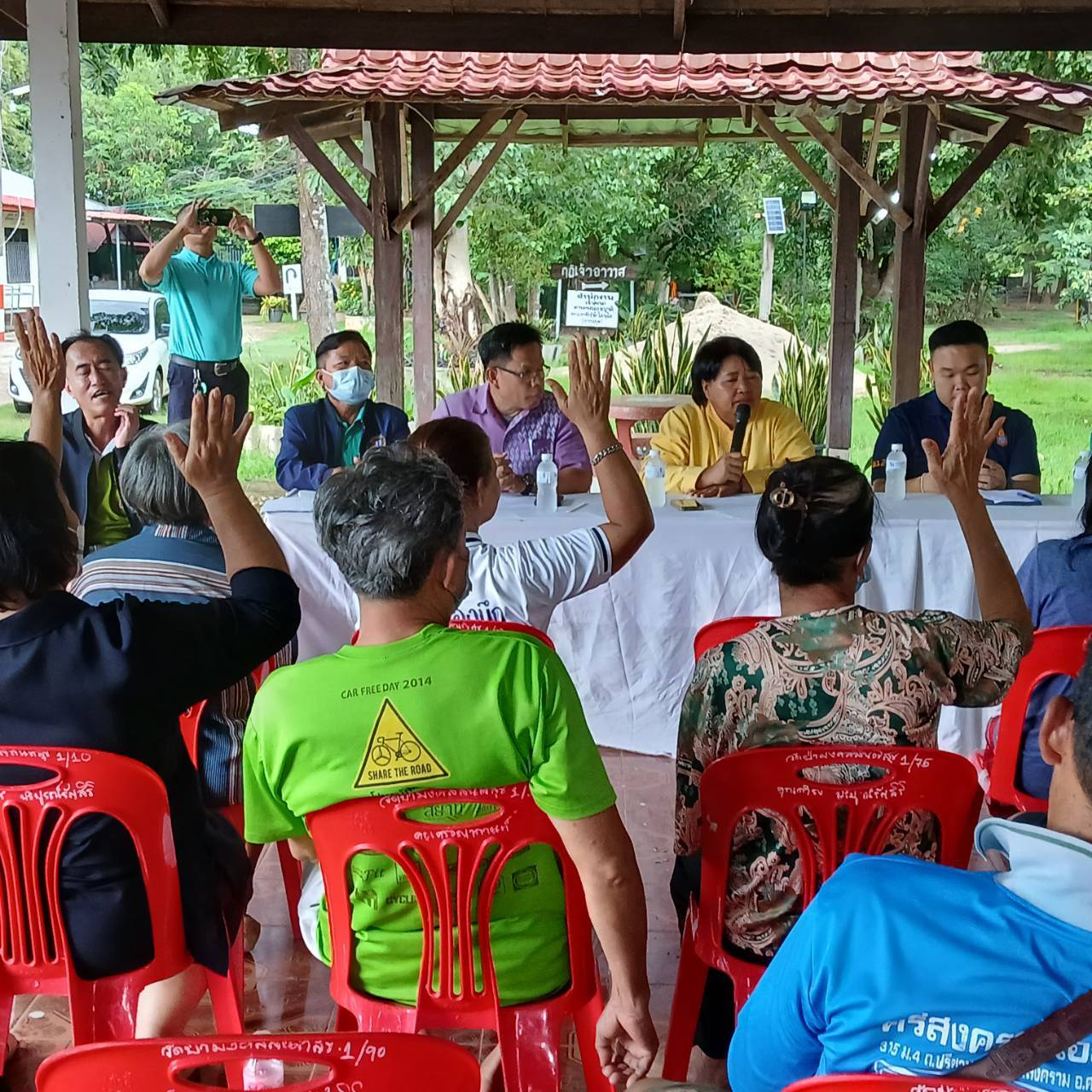 พช.นครพนม ร่วมกับภาคีเครือข่ายการสนับสนุนการดำเนินงานกองทุนหมู่บ้านฯ จังหวัดนครพนม ลงพื้นที่โครงการบูรณาการความร่วมมือเพื่อการฟื้นฟูและพัฒนากองทุนหมู่บ้านและชุมชนเมือง จังหวัดนครพนม ครั้งที่ 1