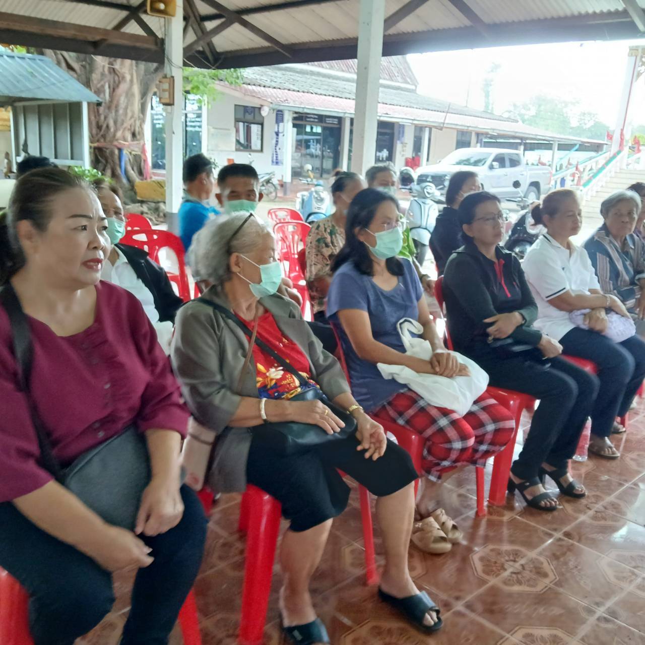 พช.นครพนม ร่วมกับภาคีเครือข่ายการสนับสนุนการดำเนินงานกองทุนหมู่บ้านฯ จังหวัดนครพนม ลงพื้นที่โครงการบูรณาการความร่วมมือเพื่อการฟื้นฟูและพัฒนากองทุนหมู่บ้านและชุมชนเมือง จังหวัดนครพนม ครั้งที่ 1