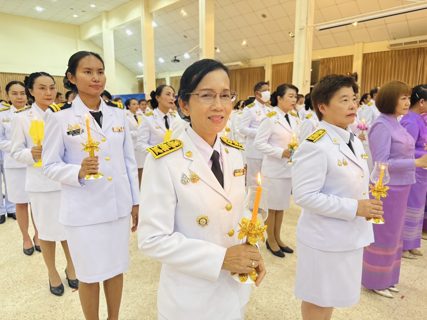 พช.นครพนม ร่วมพิธีถวายเครื่องราชสักการะและวางพานพุ่ม และพิธีจุดเทียนถวายพระพรชัยมงคล เนื่องในโอกาสวันเฉลิมพระชนมพรรษา 3 มิถุนายน 2568 สมเด็จพระนางเจ้าฯ พระบรมราชินี