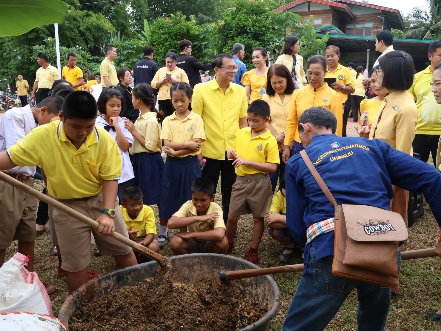 นครพนม จัดกิจกรรมเฉลิมพระเกียรติพระบาทสมเด็จพระเจ้าอยู่หัว เนื่องในโอกาสวันเฉลิมพระชนมพรรษา 28 กรกฎาคม 2568