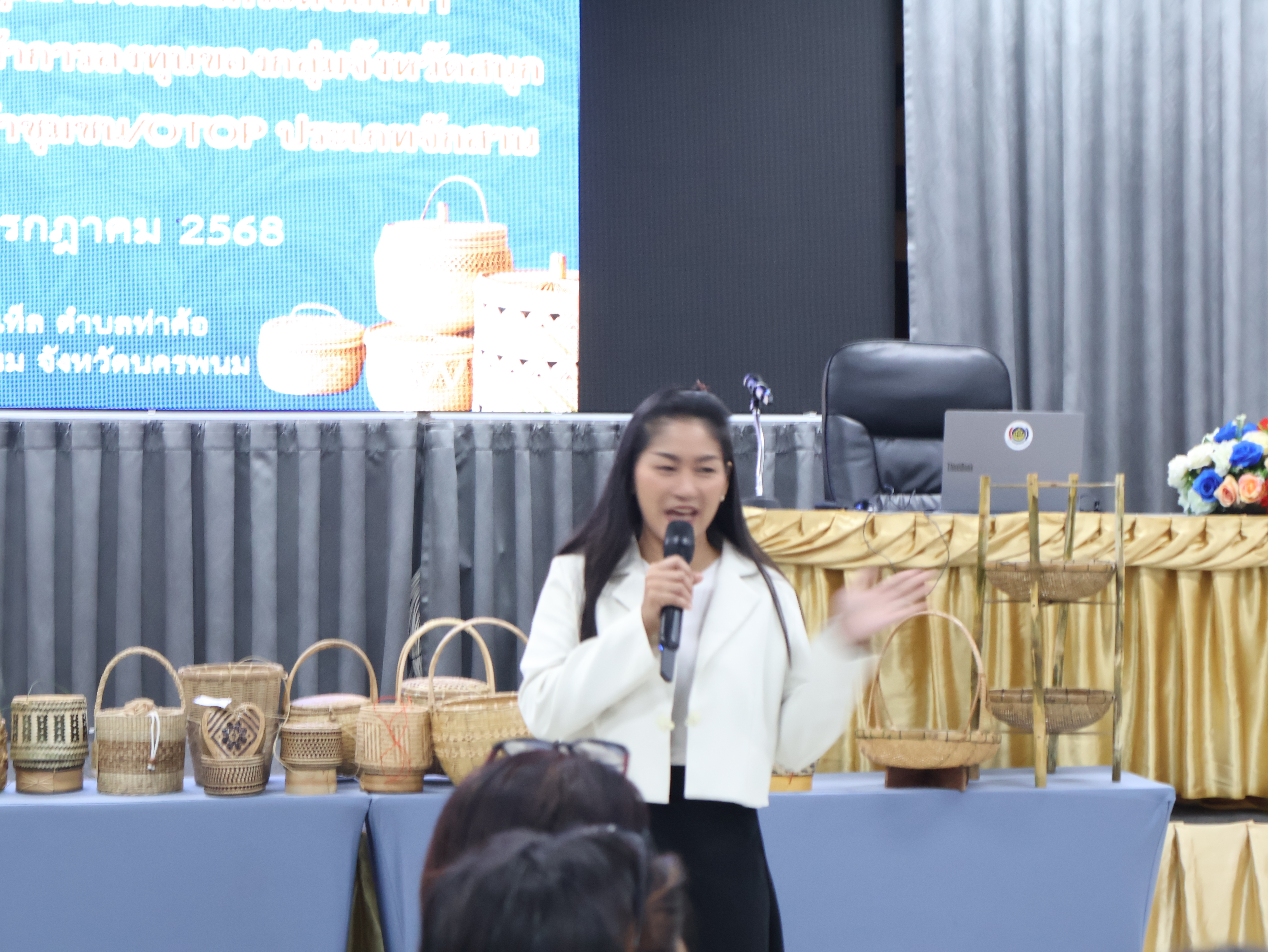 พช.นครพนม ยกระดับผลิตภัณฑ์จักสานสู่เวทีโลก ปลุกพลัง Soft Power กลุ่มจังหวัดสนุก วันที่ 2