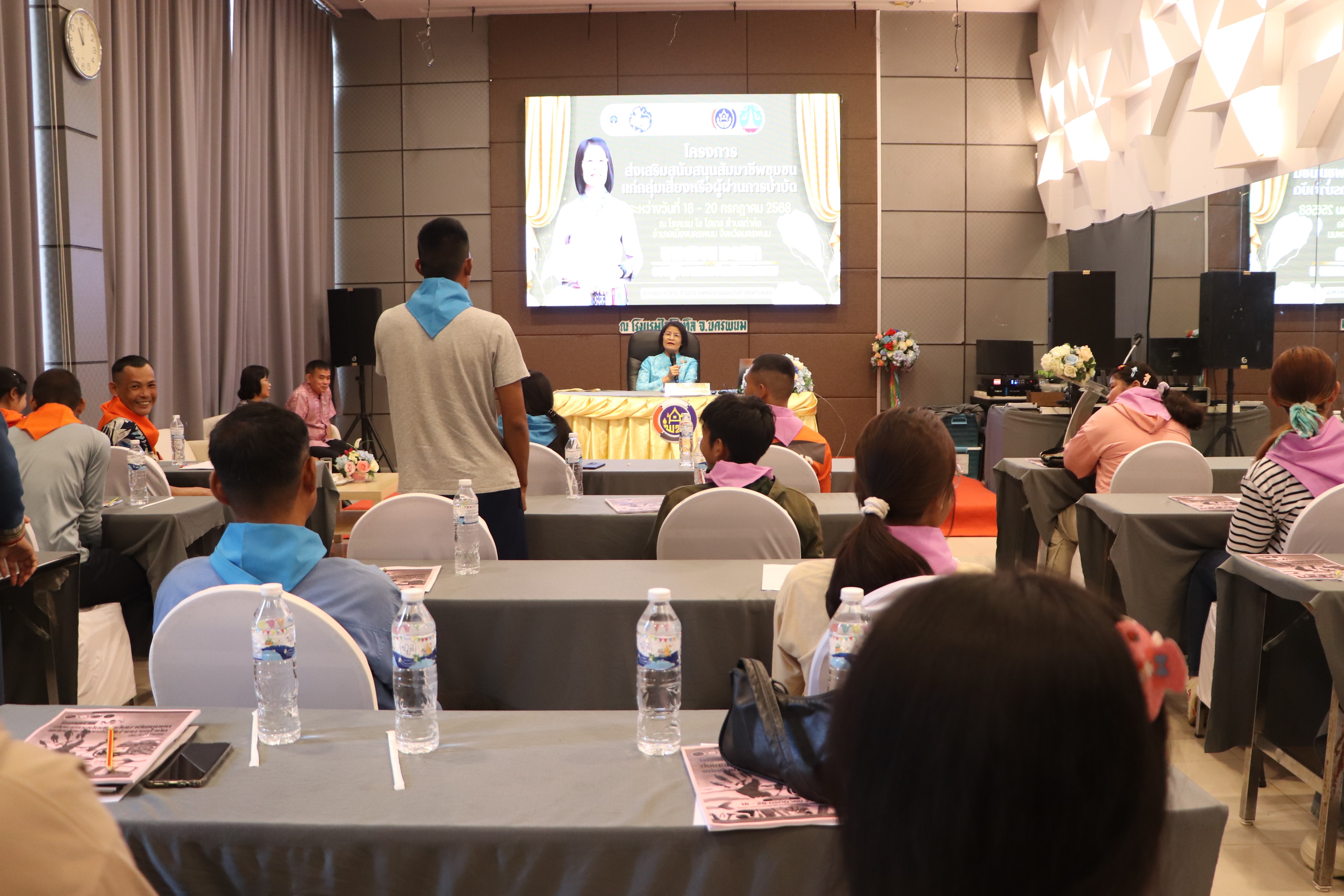 จังหวัดนครพนม ส่งเสริมสนับสนุนสัมมาชีพชุมชนแก่กลุ่มเสี่ยงหรือผู้ผ่านการบำบัด