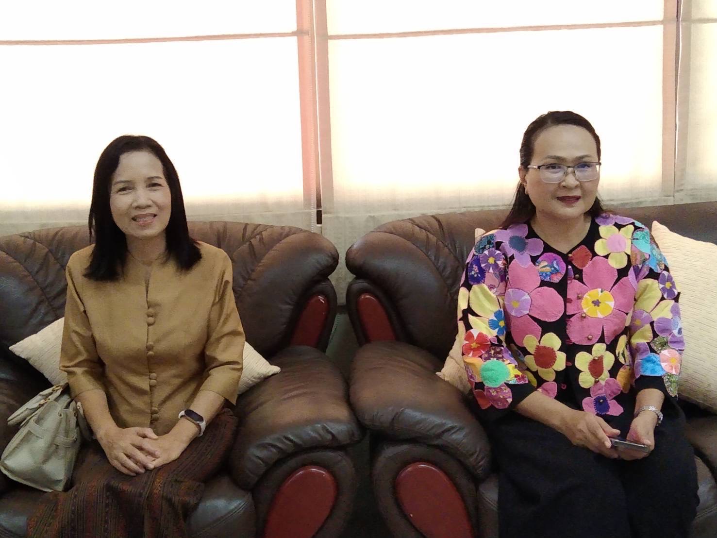 พช.นครพนมร่วมกิจกรรมมหกรรมแสดงความสำเร็จของผู้นำการเปลี่ยนแปลงภายใต้โครงการเสริมสร้างและพัฒนาผู้นำการเปลี่ยนแปลง