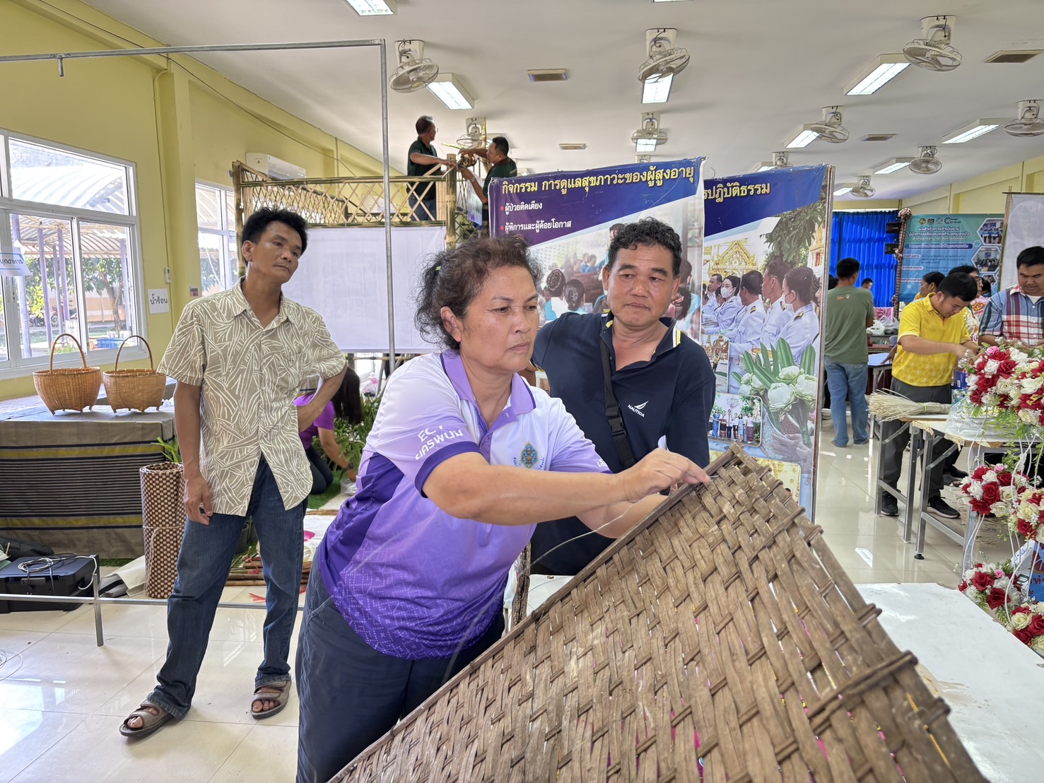 พช.นครพนม เตรียมความพร้อมจัดนิทรรศการนำเสนอผลสำเร็จการส่งเสริมการใช้ประโยชน์และขยายผลแผนพัฒนาตำบลสู่ตำบลเข้มแข็มแข็งตามหลักปรัชญาของเศรษฐกิจพอเพียงสู่ความยั่งยืน