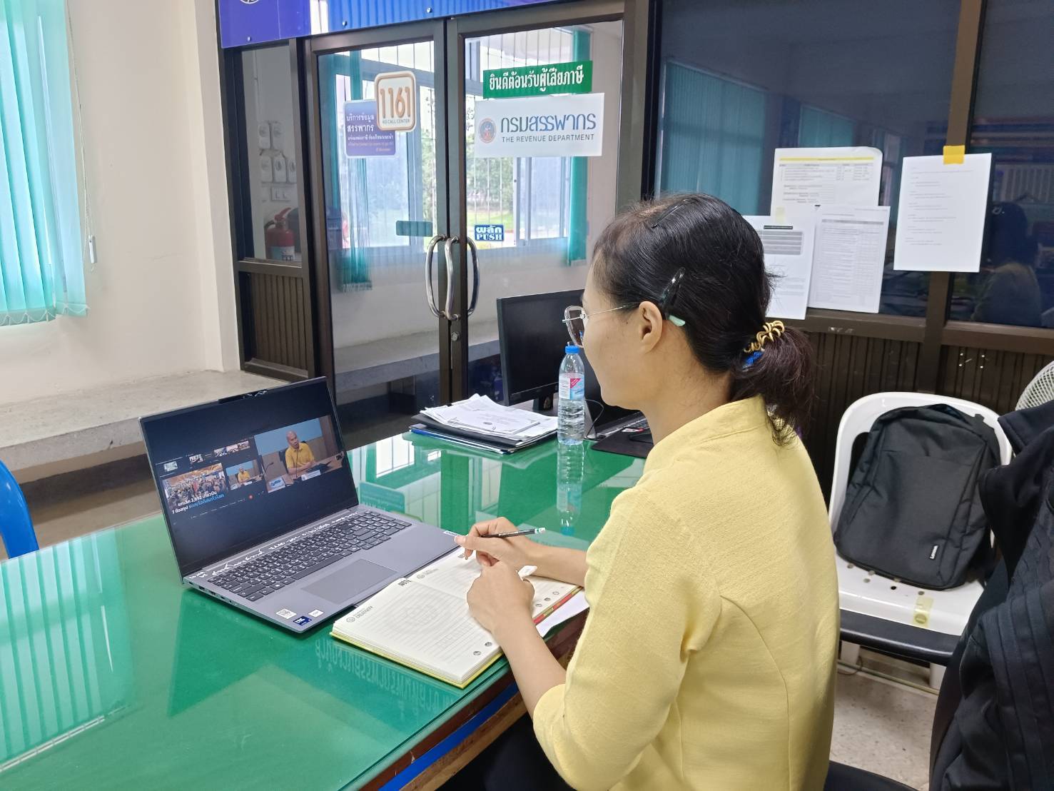 พช.นครพนม ร่วมอบรมหลักสูตร Cyber security และการใช้งานปัญญาประดิษฐ์ในภาครัฐ (AI) ตามโครงการเพิ่มประสิทธิภาพการบริหารจัดการความมั่นคงปลอดภัยสารสนเทศตามแนวทางมาตรฐานสากล