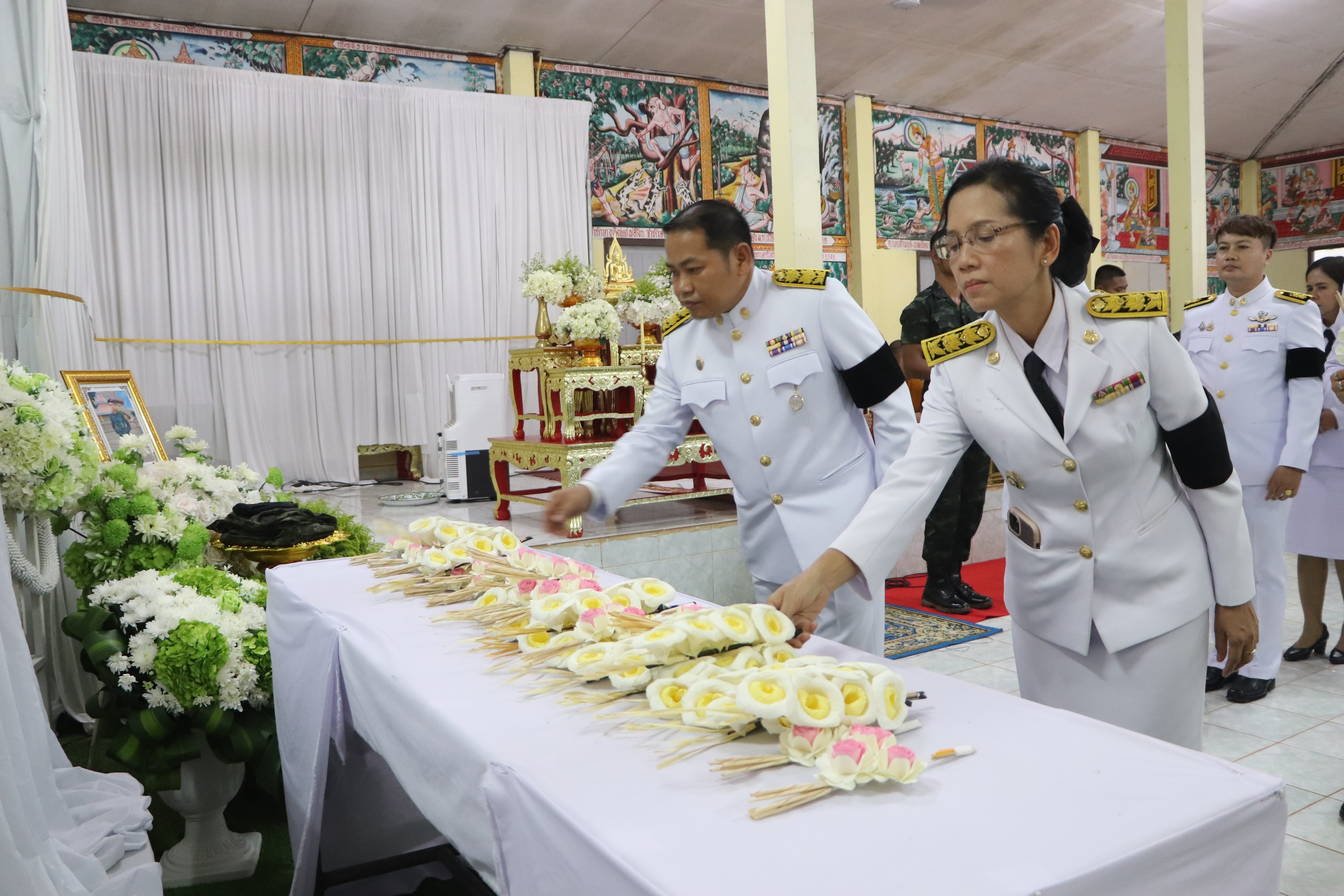 พช.นครพนม ร่วมพิธีพระราชทานเพลิงศพ ส.ต. วรัญชิต ยวงสุวรรณ ทหารกล้าผู้พลีชีพในเหตุการณ์ปะทะตามแนวชายแดนไทย-กัมพูชา