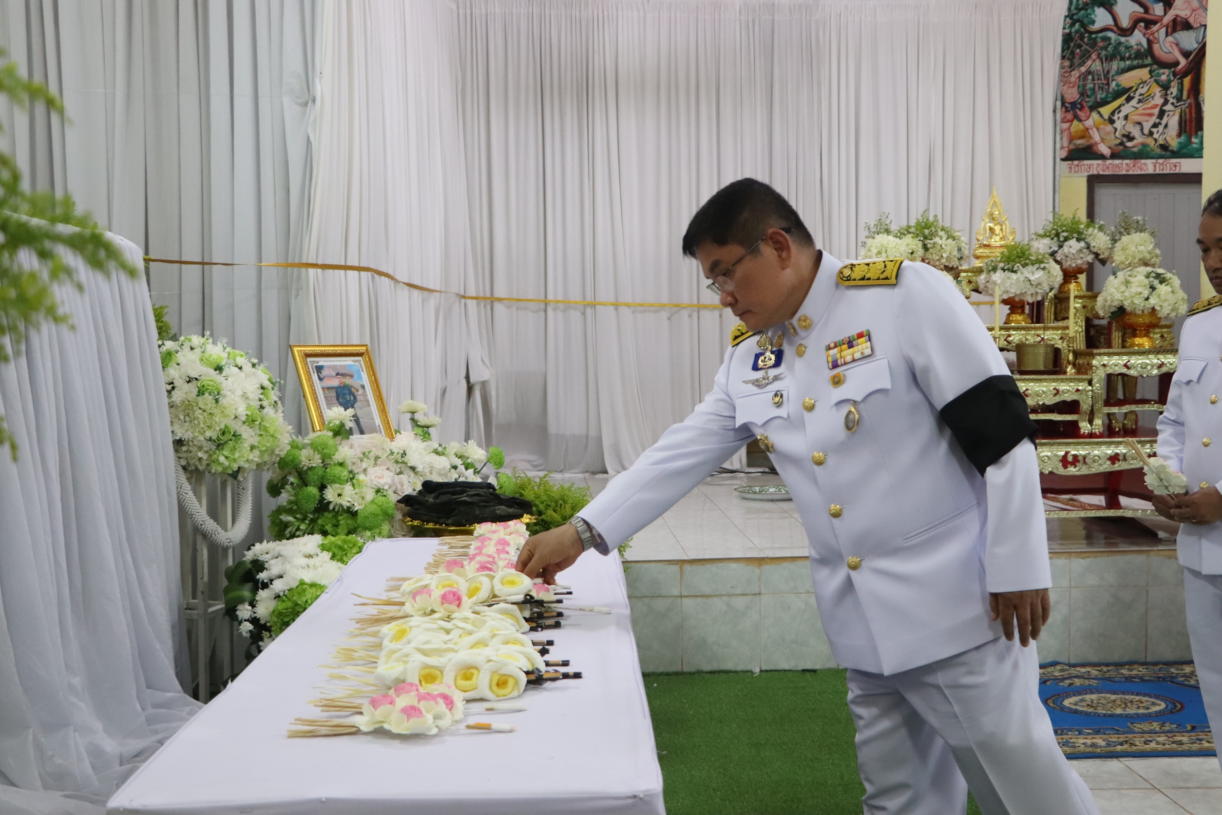 พช.นครพนม ร่วมพิธีพระราชทานเพลิงศพ ส.ต. วรัญชิต ยวงสุวรรณ ทหารกล้าผู้พลีชีพในเหตุการณ์ปะทะตามแนวชายแดนไทย-กัมพูชา