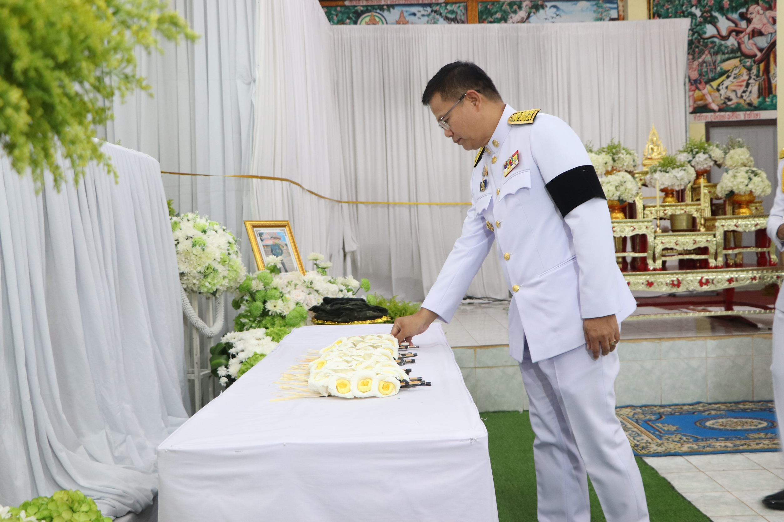 พช.นครพนม ร่วมพิธีพระราชทานเพลิงศพ ส.ต. วรัญชิต ยวงสุวรรณ ทหารกล้าผู้พลีชีพในเหตุการณ์ปะทะตามแนวชายแดนไทย-กัมพูชา